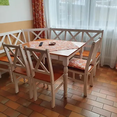Lägenhet Doppelzimmer 