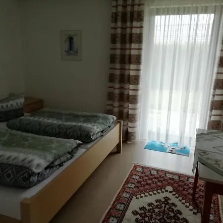 Doppelzimmer Waldhütte Apartamento *